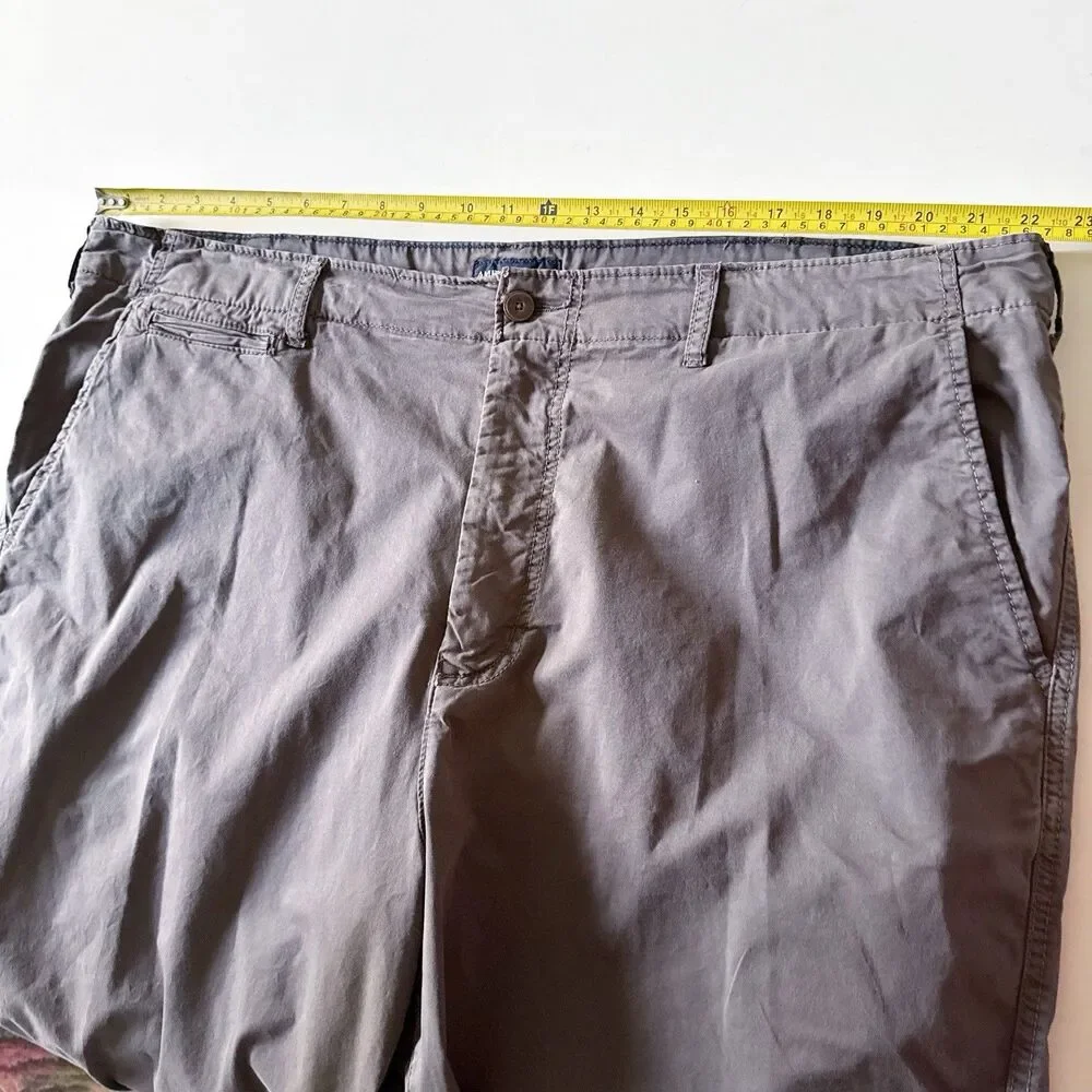 American Eagle Shorts Men 44 Gray Next Level Flex Longer Length Chino Cotton AE